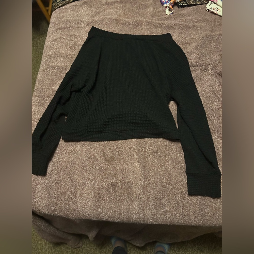 Euc SHEIN Black Off-the-Shoulder Sweater